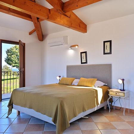 Villa vue mer dans nature protégée, plage à 1,5 km Cervione Extérieur photo