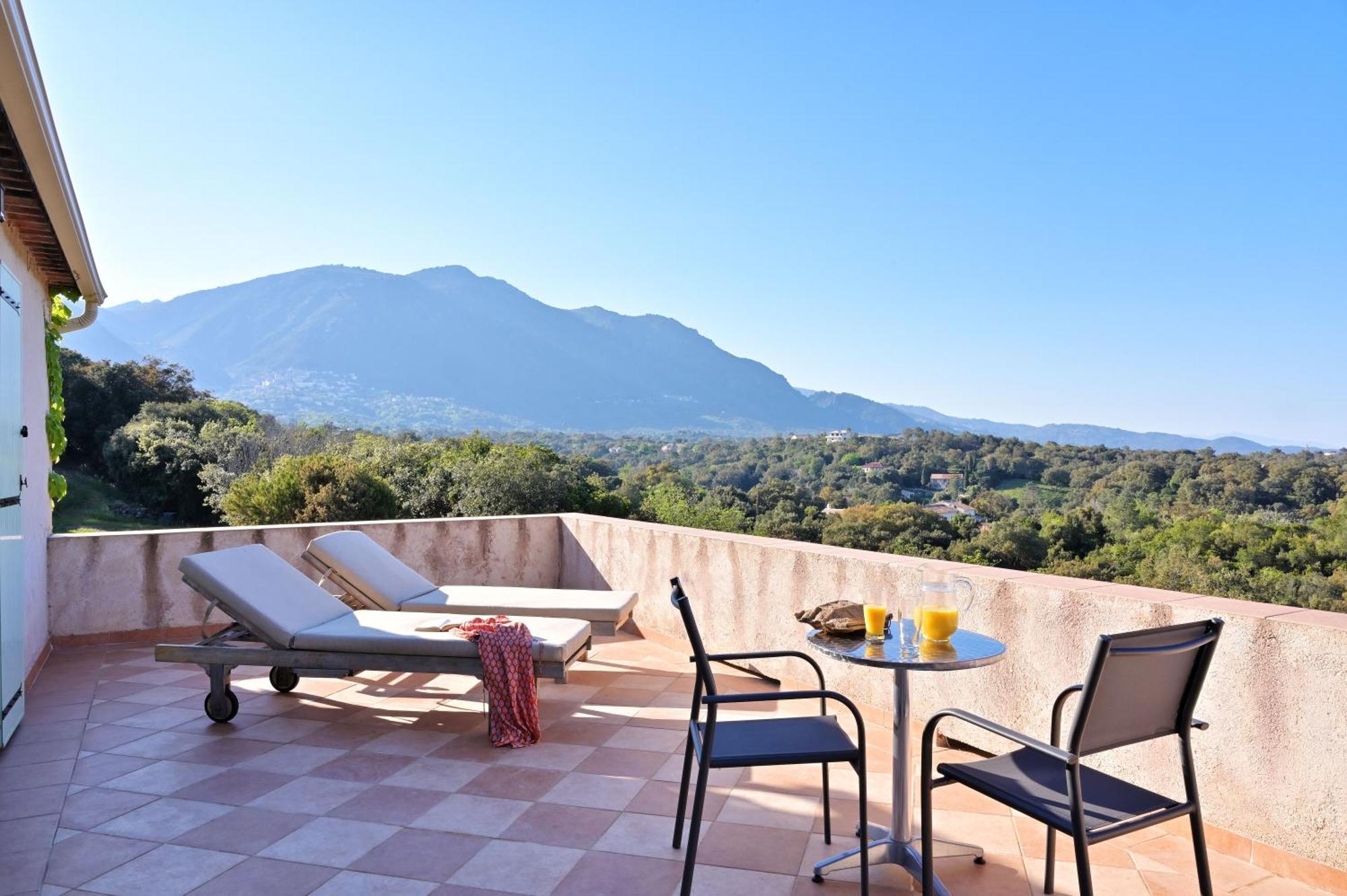 Villa vue mer dans nature protégée, plage à 1,5 km Cervione Extérieur photo