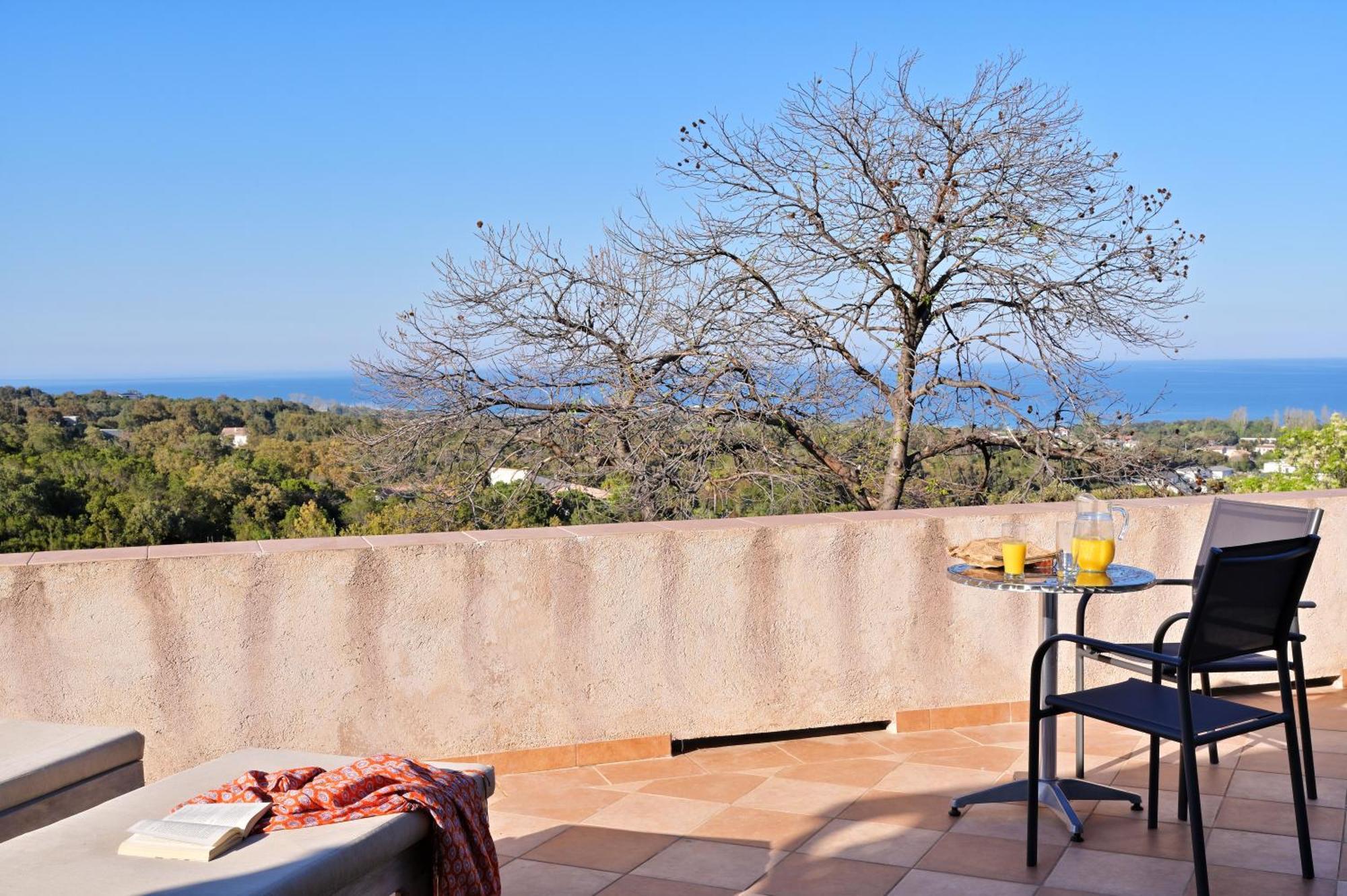 Villa vue mer dans nature protégée, plage à 1,5 km Cervione Extérieur photo